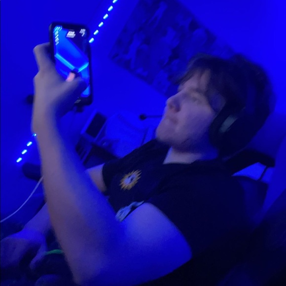 Meet your Posher, Thomas - Picture 1 of 1